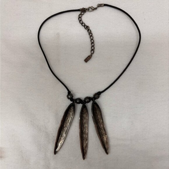 Vintage Kien Brutalist Modernist Triple Feather Statement Necklace - Picture 5 of 5